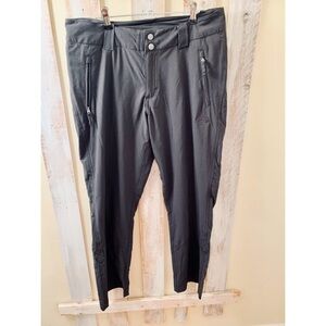 The North Face Trekker Pant Womens 8 SHORT